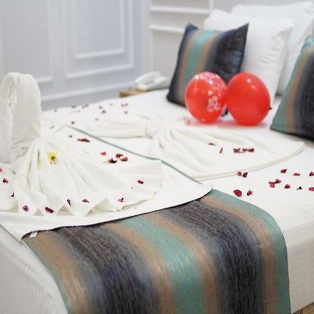 מרסין Grand Boss Suit Hotel Mersin מראה חיצוני תמונה