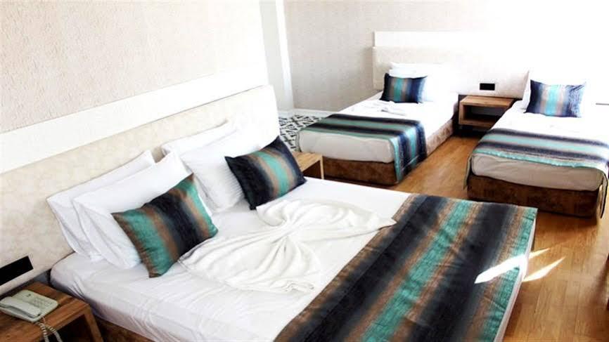 מרסין Grand Boss Suit Hotel Mersin מראה חיצוני תמונה