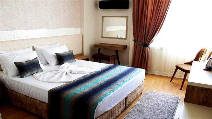 מרסין Grand Boss Suit Hotel Mersin מראה חיצוני תמונה
